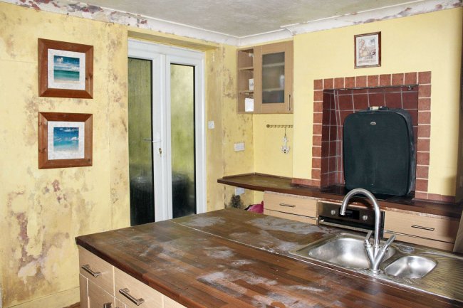 16 Battle Road, St. Leonards-on-Sea, TN37 7AB 6