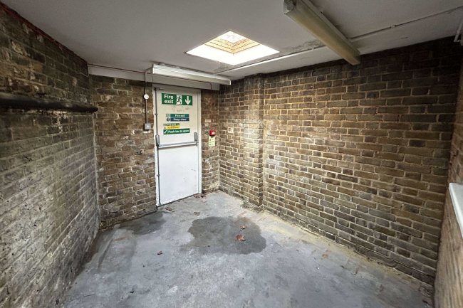 4-8 Creek Road, Deptford, London, SE8 3EL 4