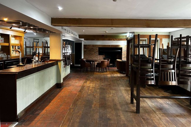 Bottle & Glass, Gibraltar, Aylesbury, Buckinghamshire HP17 8TY 30