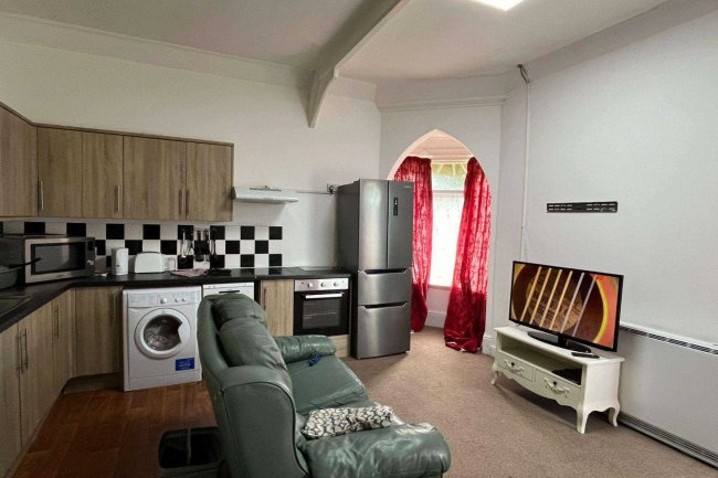 Carylls Country House, Faygate Lane, Faygate RH12 4SN 6