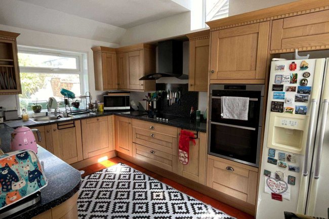 Carylls Country House, Faygate Lane, Faygate RH12 4SN 6