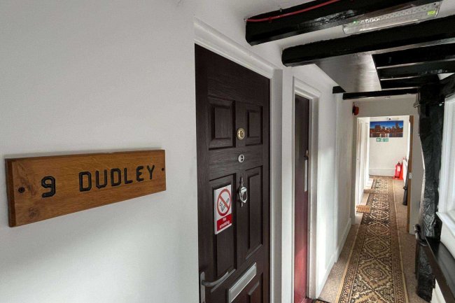 Carylls Country House, Faygate Lane, Faygate RH12 4SN 6