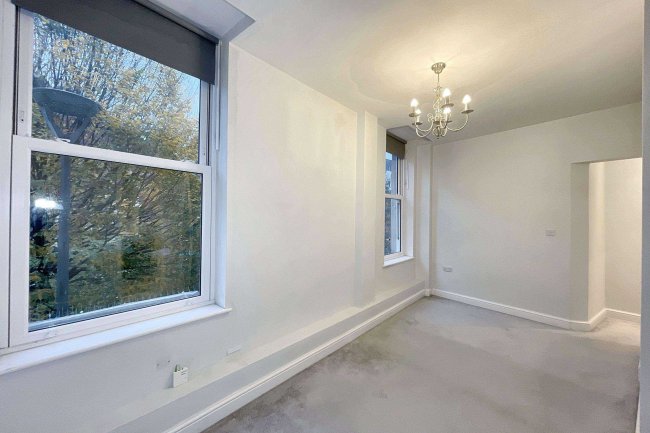 Flat 1, 79 East Street, Bedminster, Bristol, BS3 4EX 8