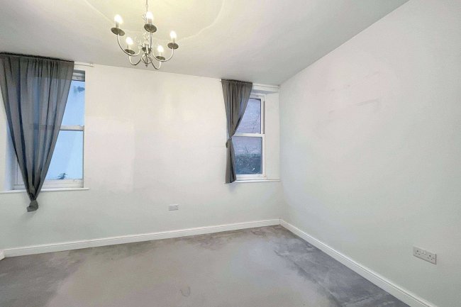 Flat 1, 79 East Street, Bedminster, Bristol, BS3 4EX 8