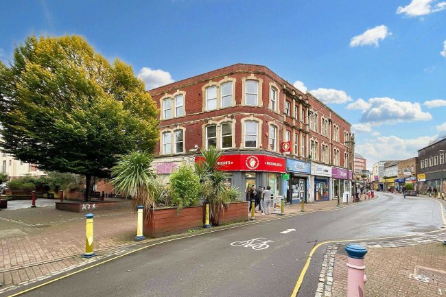 Flat 1, 79 East Street, Bedminster, Bristol, BS3 4EX 8