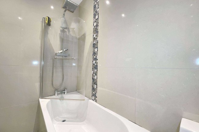 Flat 1, 79 East Street, Bedminster, Bristol, BS3 4EX 8