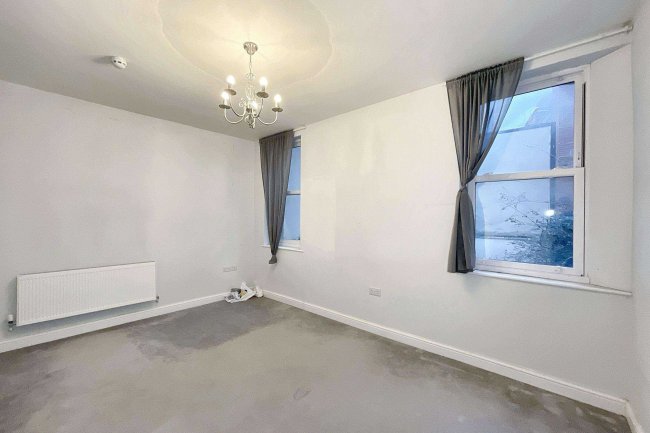 Flat 1, 79 East Street, Bedminster, Bristol, BS3 4EX 8