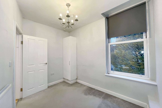 Flat 1, 79 East Street, Bedminster, Bristol, BS3 4EX 8