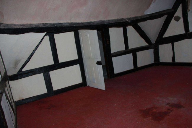 Tower House, 1 Tower Hill, Bromyard, Herefordshire HR7 4DF 8