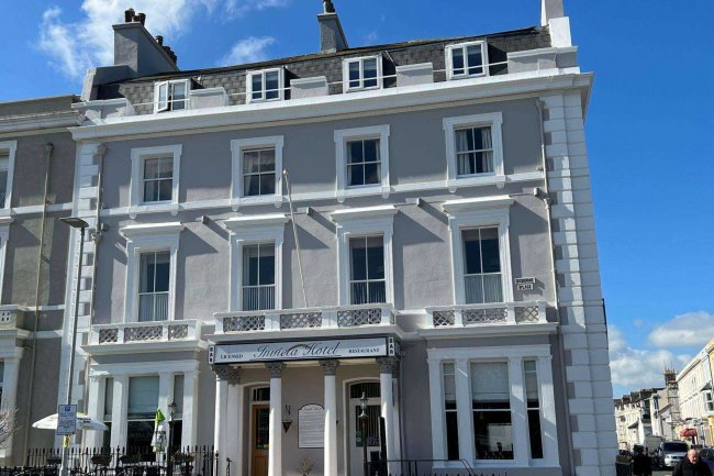The Invicta Hotel, 11/12 Osborne Place, Lockyer Street, Plymouth PL1 2PU 26