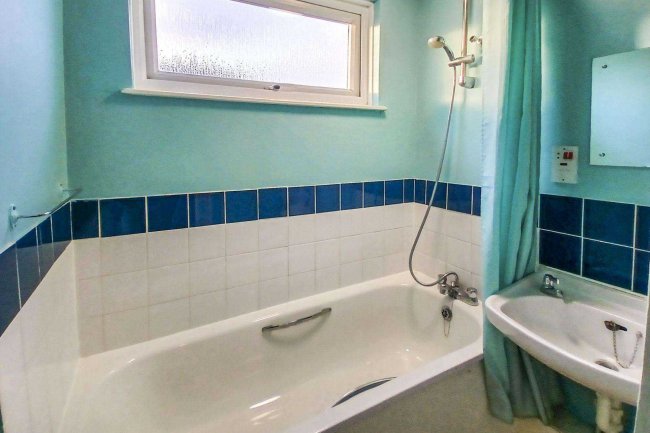 1-4 Retreat Gardens, Crowmarsh Gifford, Wallingford, Oxfordshire, OX10 8HE 9