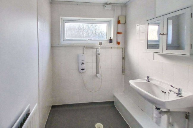 1-4 Retreat Gardens, Crowmarsh Gifford, Wallingford, Oxfordshire, OX10 8HE 9