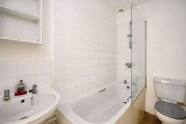 Flat B, 77 Shirland Road, Maida Vale, London W9 2EL 2