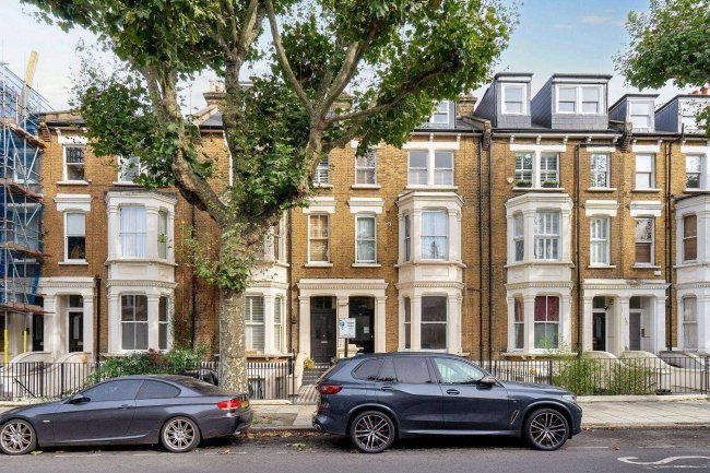 Flat B, 77 Shirland Road, Maida Vale, London W9 2EL 2