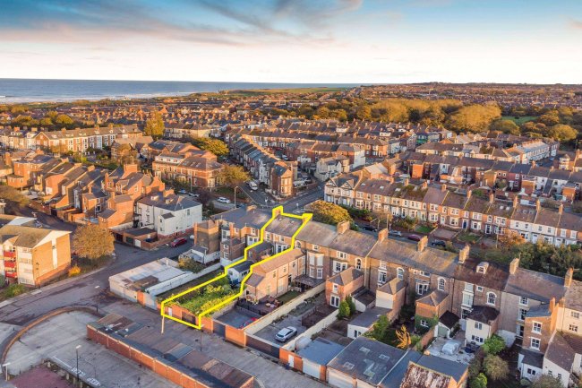 53 Beach Road, South Shields, Tyne And Wear, NE33 2QU 3