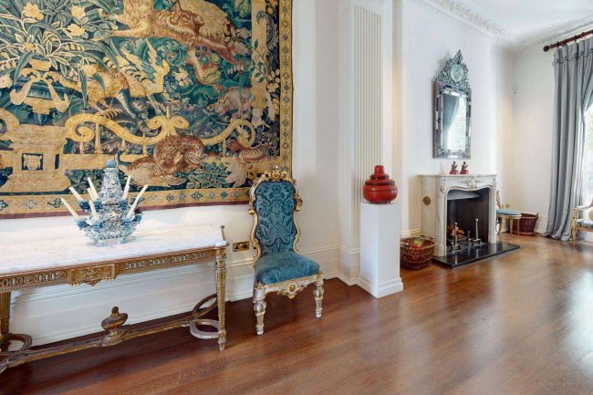 6 Montpelier Square, Knightsbridge, London SW7 1JT 5