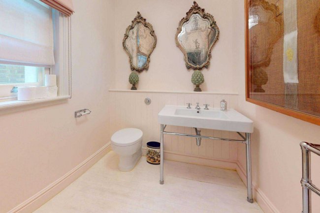 6 Montpelier Square, Knightsbridge, London SW7 1JT 5