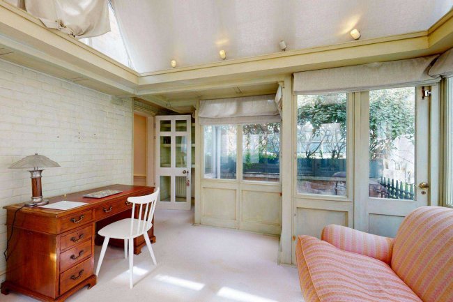 6 Montpelier Square, Knightsbridge, London SW7 1JT 5