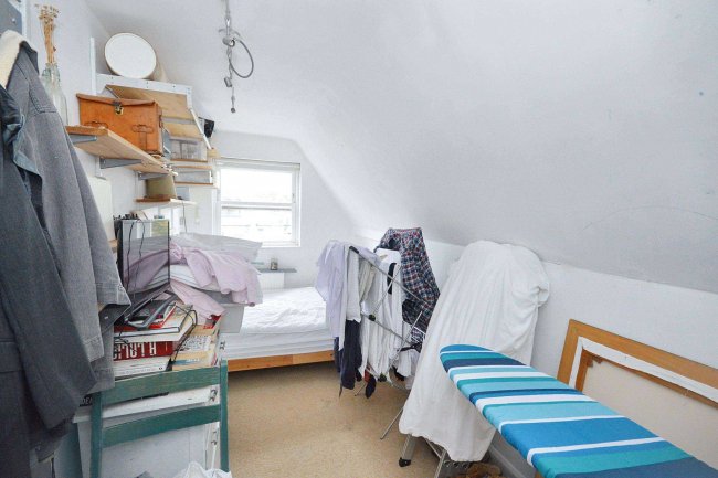 56F Bassett Road, London, W10 6JP 1