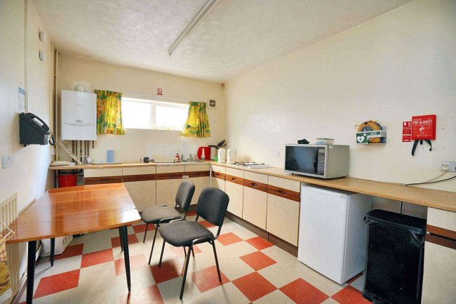 Brigade Hall, 8 Saunders Avenue, Bedworth CV12 8RJ 5