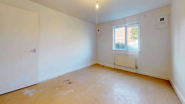 16 Milk Street, Beckton, London E16 2NG 4