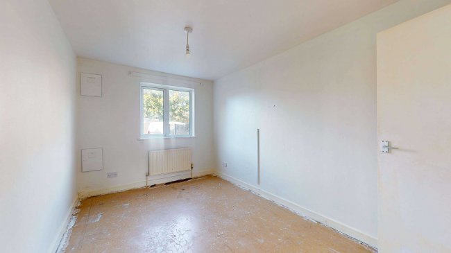 16 Milk Street, Beckton, London E16 2NG 4