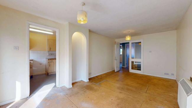 14 Perry Avenue, Acton, London, W3 6YQ 5