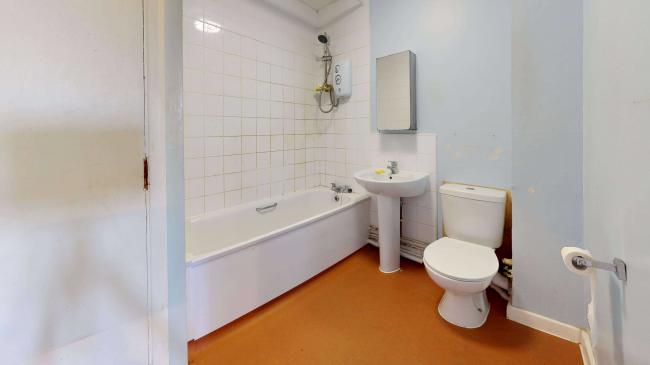 14 Perry Avenue, Acton, London, W3 6YQ 5