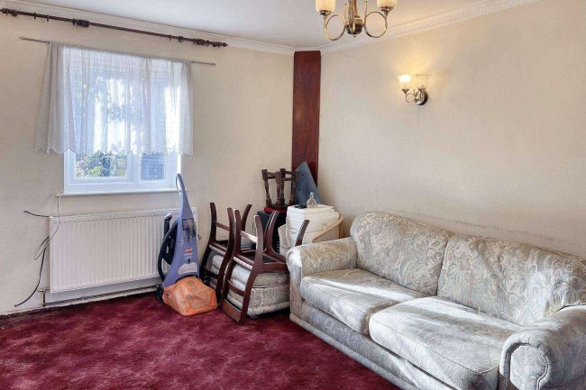 51 Bond Road, Mitcham, CR4 3HG 2