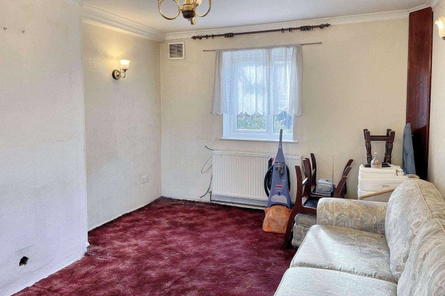 51 Bond Road, Mitcham, CR4 3HG 2