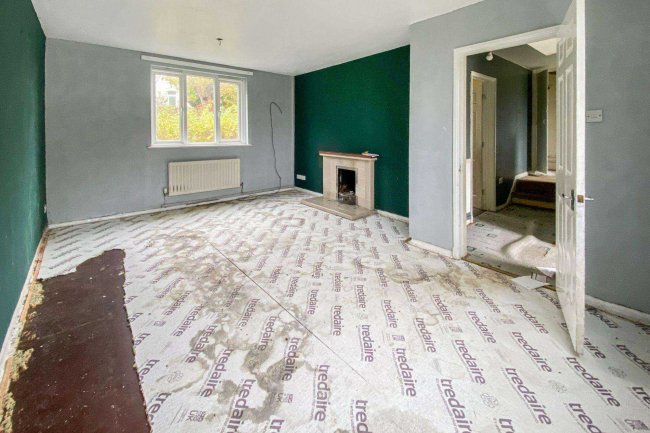 9 Fisher Place, Thirlmere, Keswick, Cumbria, CA12 4TW 1