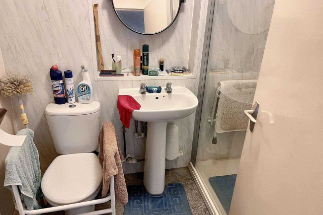 Flat 16, Grangewood 48/50, Upper Richmond Road, Putney SW15 2RN 2