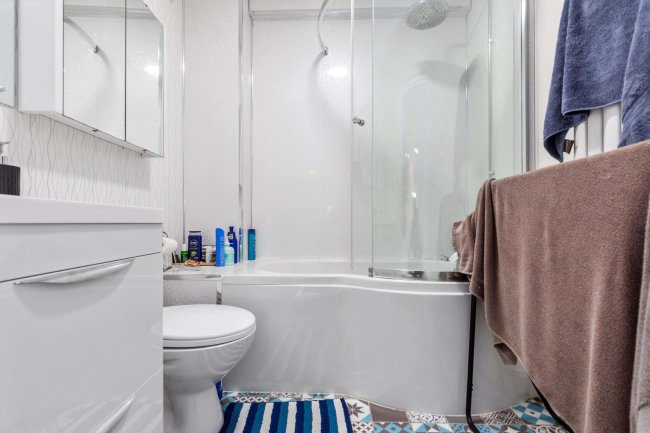 78-79 Grange Road, London, SE1 3BW 43