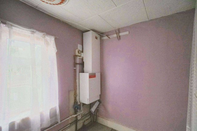 2 Byron Road, Walthamstow, London E17 4SW 5