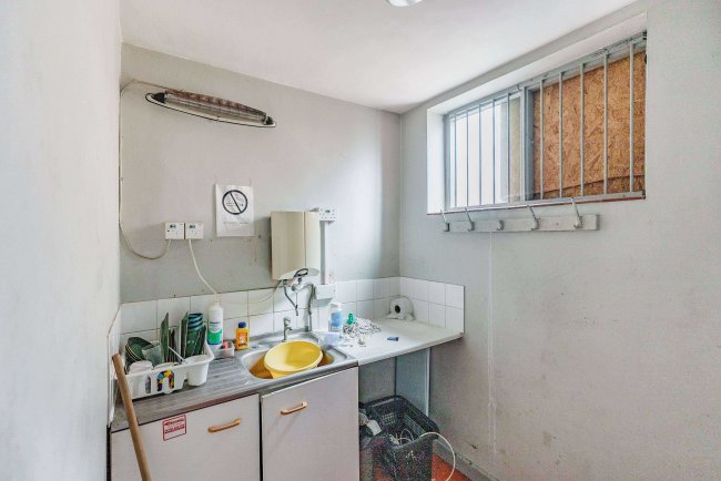 22-24 The Avenue, West Ealing, London,  W13 8PH 1