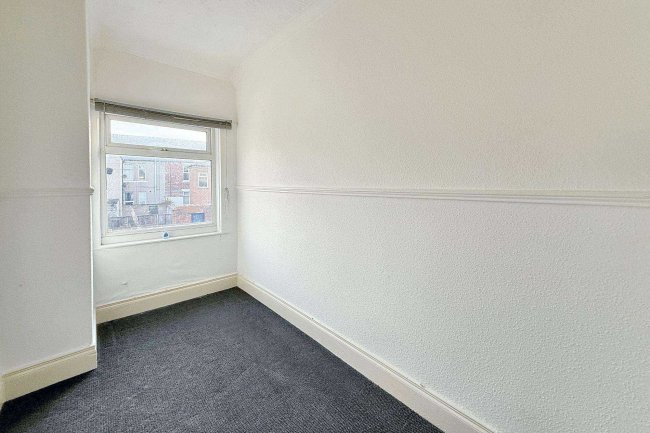 15 Ethel Terrace, South Shields, Tyne and Wear, NE34 0NH 8