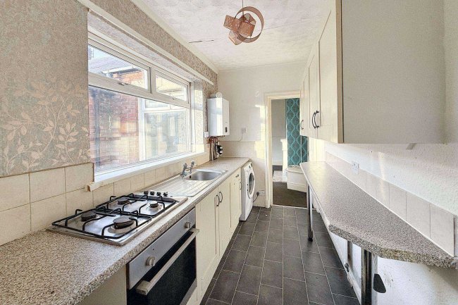 15 Ethel Terrace, South Shields, Tyne and Wear, NE34 0NH 8