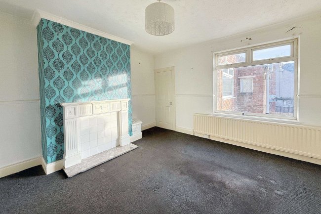 15 Ethel Terrace, South Shields, Tyne and Wear, NE34 0NH 8