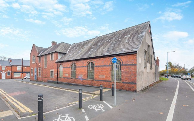 Kingsway International Christian Centre, 1a The Causeway, Rowley Regis B65 8AA 8