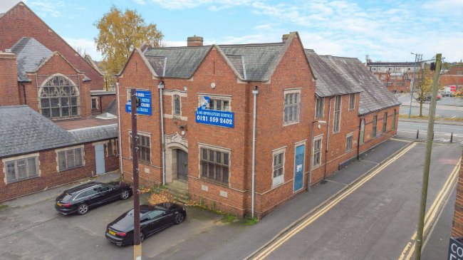 Kingsway International Christian Centre, 1a The Causeway, Rowley Regis B65 8AA 8