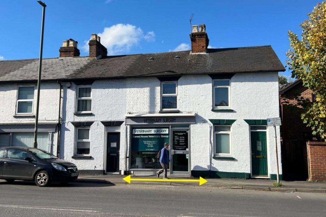 105 High St, Egham, TW20 9HQ 17