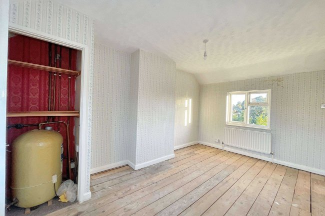 79 Ladyfield Road, Chippenham, Wiltshire, SN14 0AW 8