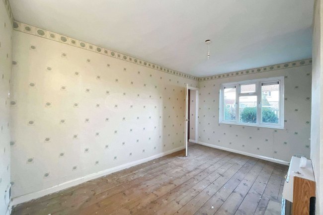 79 Ladyfield Road, Chippenham, Wiltshire, SN14 0AW 8