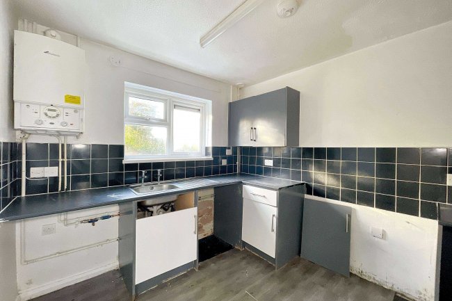 37 Pockeridge, Corsham, Wiltshire, SN13 9SB 1