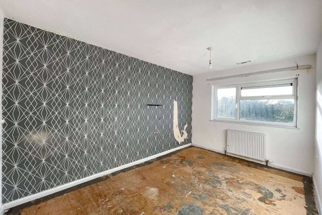 37 Pockeridge, Corsham, Wiltshire, SN13 9SB 1