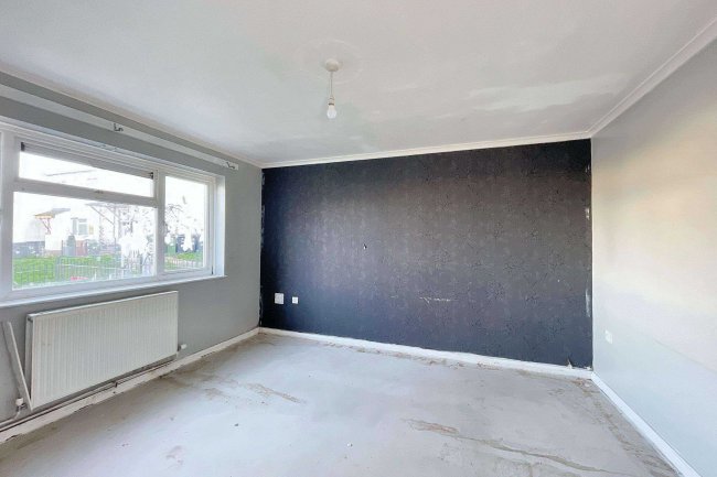 37 Pockeridge, Corsham, Wiltshire, SN13 9SB 1