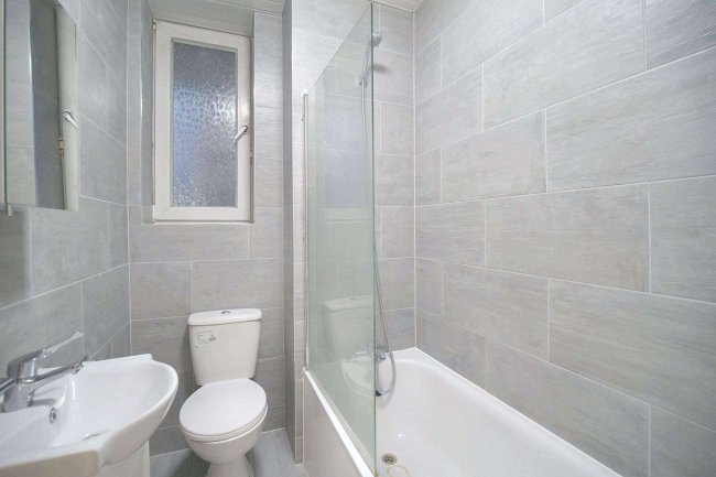 55 Hartington Court, Lansdowne Way, Stockwell, London, SW8 2ED 4