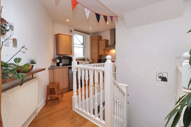 40 Bellevue Road, Edinburgh, EH7 4DB 9