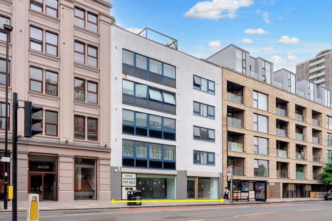 250 Goswell Road, London EC1V 7EB 15