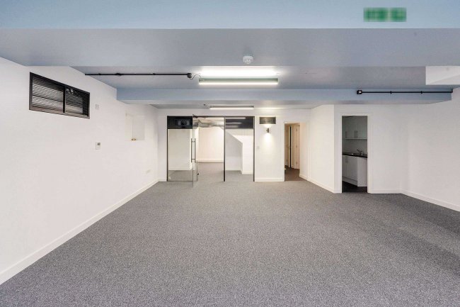 250 Goswell Road, London EC1V 7EB 15